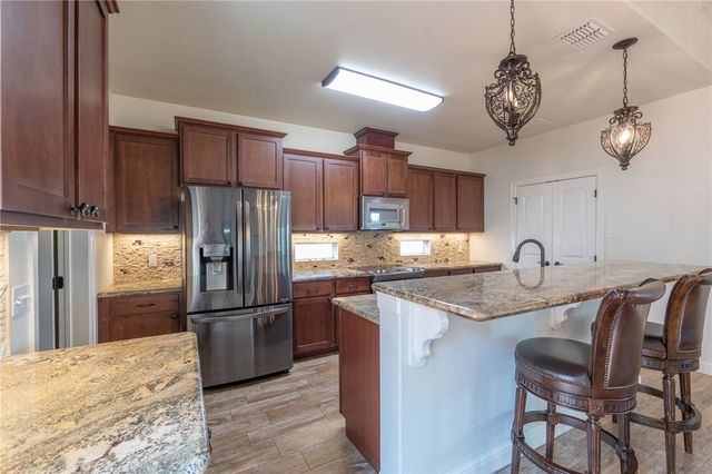 13918 Windjammer Dr, Corpus Christi, TX 78418