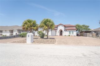 13918 Windjammer Dr, Corpus Christi, TX 78418