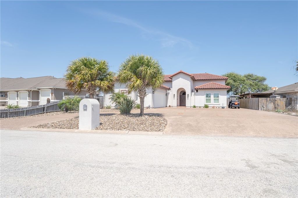 13918 Windjammer Dr, Corpus Christi, TX 78418