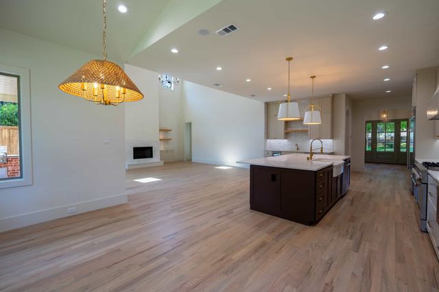 3250 Lancelot Drive, Dallas, TX 75229