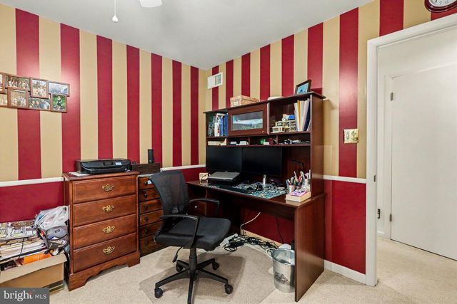 82 FAIRWAY DR, Camp Hill, PA 17011