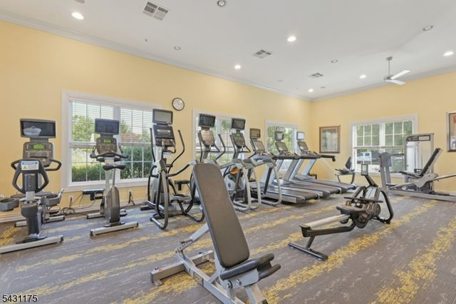 17 Lara Pl, Warren Twp., NJ 07059