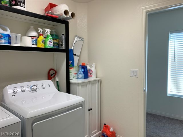 6320 Pear Valley Lane, Las Vegas, NV 89118