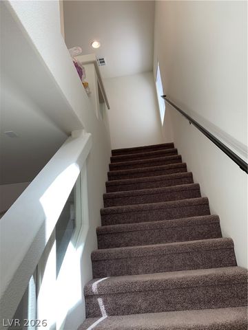 6320 Pear Valley Lane, Las Vegas, NV 89118