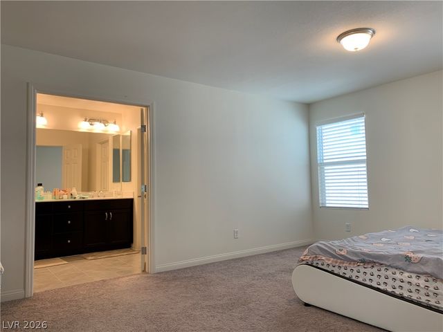 6320 Pear Valley Lane, Las Vegas, NV 89118