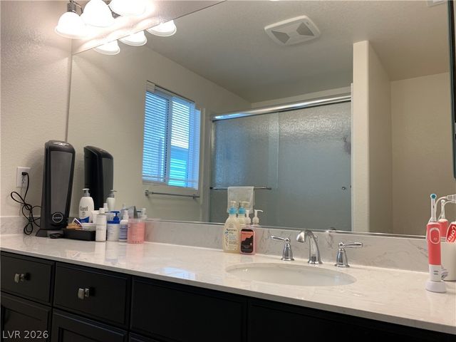 6320 Pear Valley Lane, Las Vegas, NV 89118