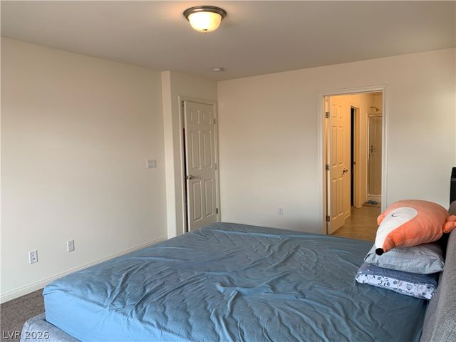 6320 Pear Valley Lane, Las Vegas, NV 89118