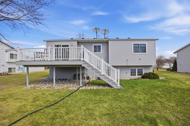 3534 42nd Avenue S, Fargo, ND 58104