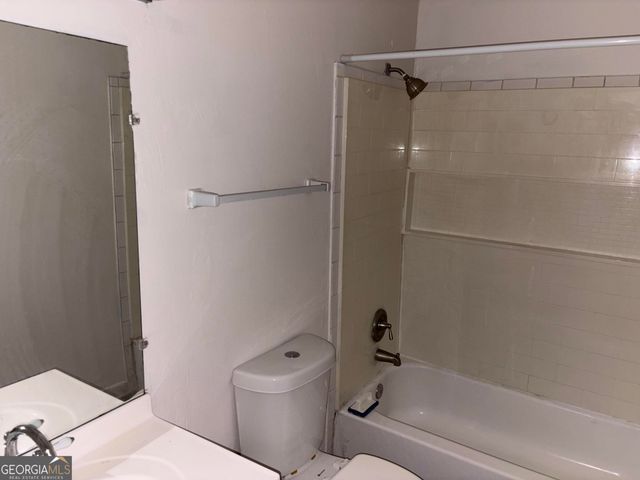 1961 Whitehall Forest Court SE, Atlanta, GA 30316