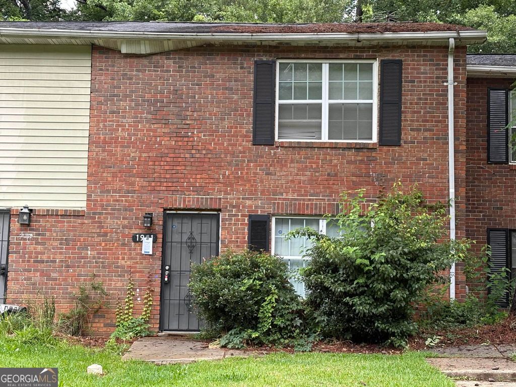 1961 Whitehall Forest Court SE, Atlanta, GA 30316