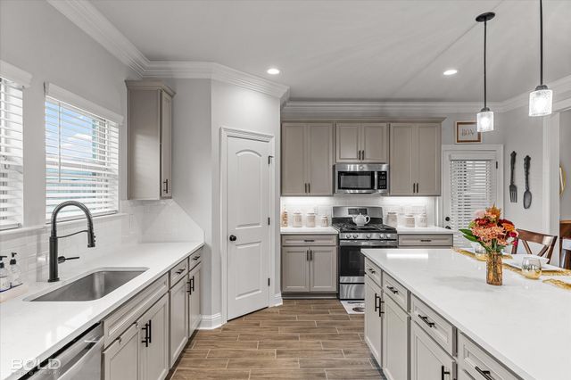 407 Blanchard Loop, Bossier City, LA 71111