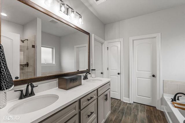 407 Blanchard Loop, Bossier City, LA 71111