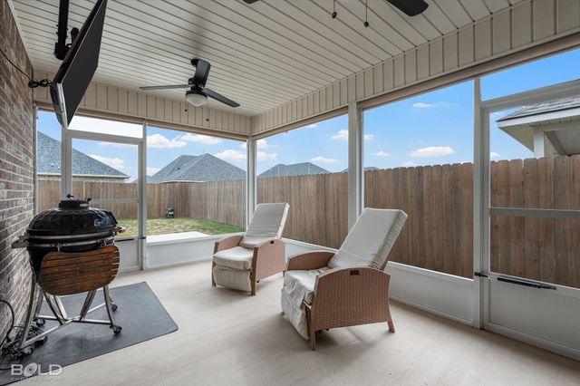 407 Blanchard Loop, Bossier City, LA 71111