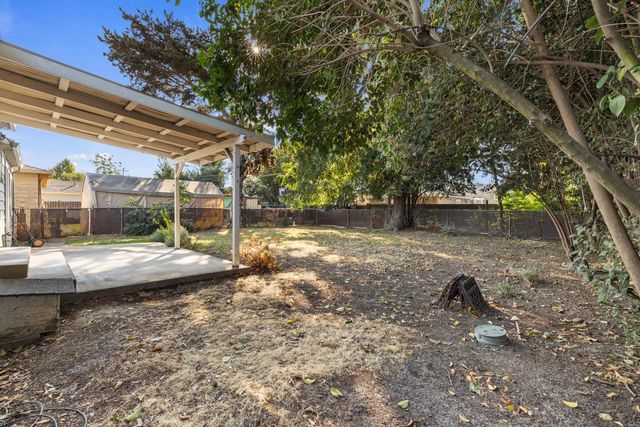 2404 Bristol Ave, Stockton, CA 95204