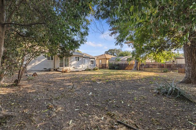 2404 Bristol Ave, Stockton, CA 95204