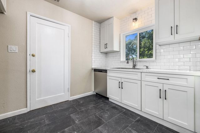 2404 Bristol Ave, Stockton, CA 95204