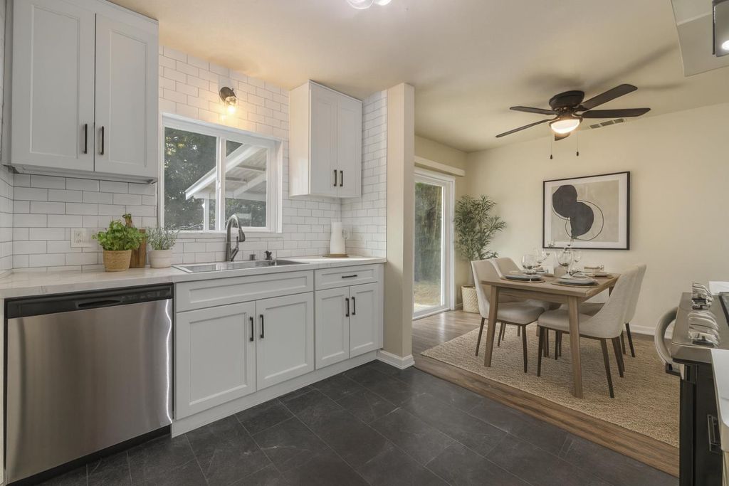 2404 Bristol Ave, Stockton, CA 95204