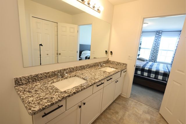 41261 Snowdon Drive, Clinton Twp, MI 48038