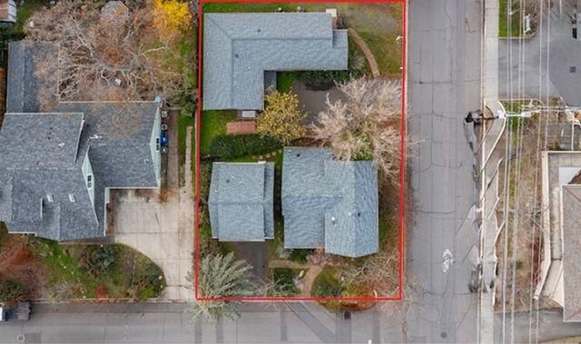 563 Rock St & 152 Maple St, Ashland, OR 97520