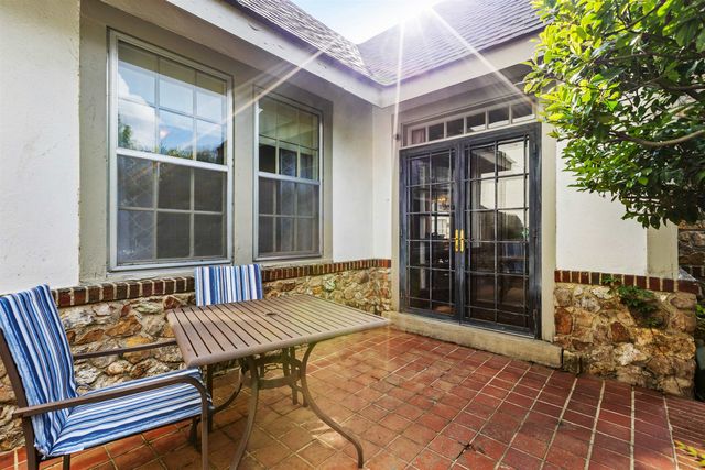 1807 FOREST AVE, Memphis, TN 38112