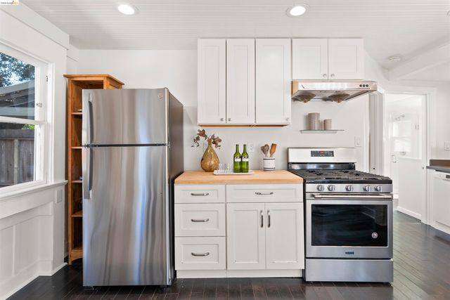 5154 Shafter Ave, Oakland, CA 94618