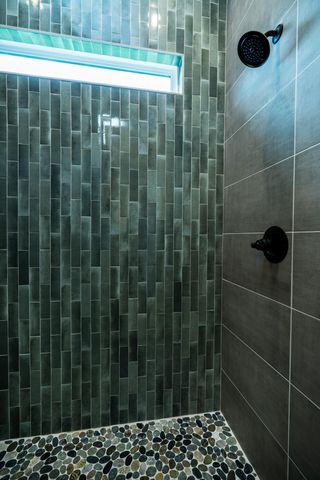 141 Idle Place Circle, Rossville, GA 30741