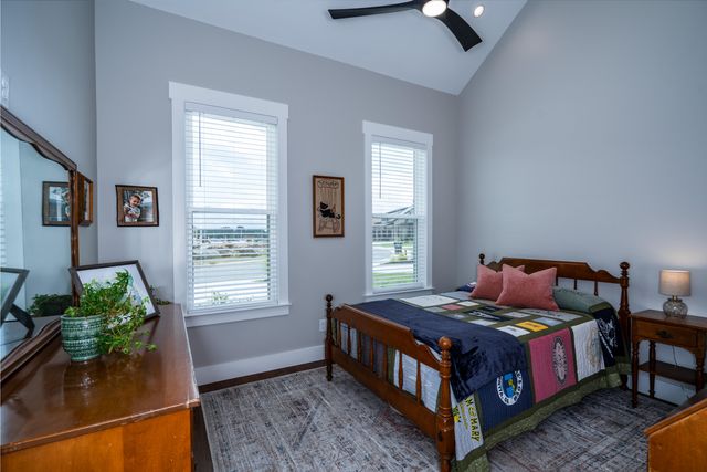 141 Idle Place Circle, Rossville, GA 30741