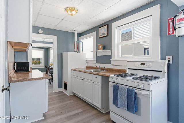 206 16th Avenue, Belmar, NJ 07719