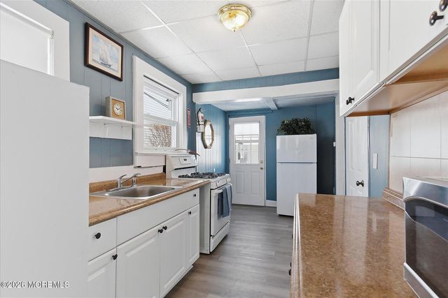 206 16th Avenue, Belmar, NJ 07719
