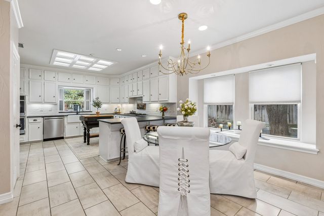 9631 Hilldale Drive, Dallas, TX 75231