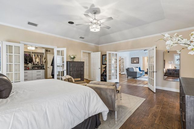 9631 Hilldale Drive, Dallas, TX 75231