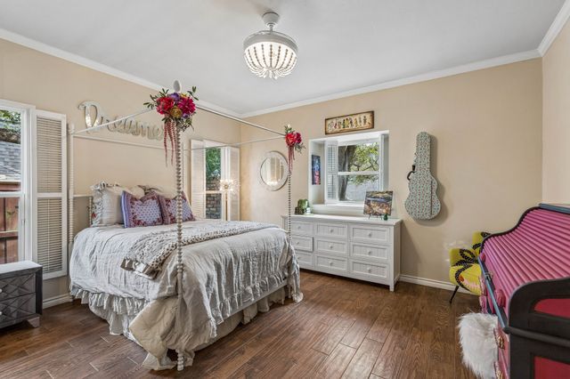 9631 Hilldale Drive, Dallas, TX 75231