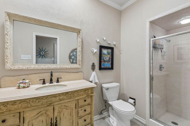 9631 Hilldale Drive, Dallas, TX 75231