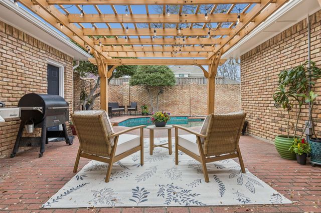 9631 Hilldale Drive, Dallas, TX 75231