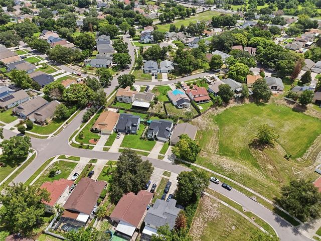 2909 SOMERSWORTH COURT, Orlando, FL 32835