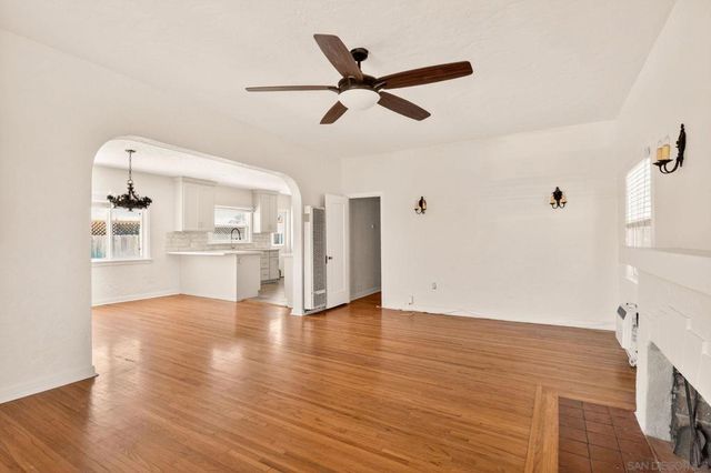 4768 74 Bancroft St, San Diego, CA 92116