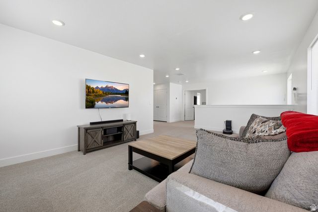 2978 S SHORELINE DR, Syracuse, UT 84075