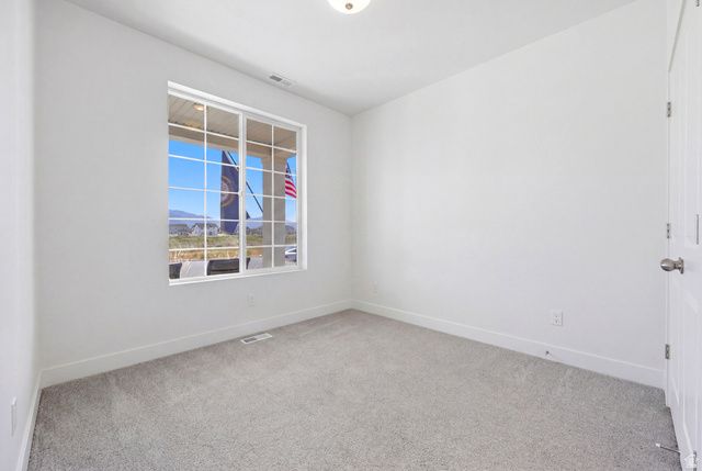 2978 S SHORELINE DR, Syracuse, UT 84075