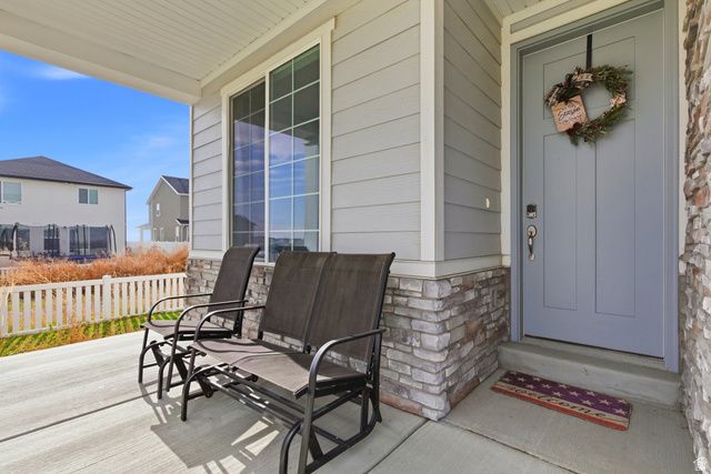 2978 S SHORELINE DR, Syracuse, UT 84075