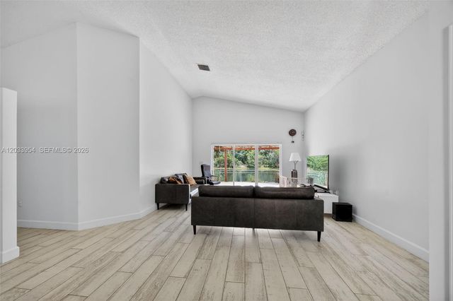 685 SW 198th Terrace, Pembroke Pines, FL 33029