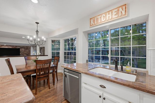 5833 Mareta Ln, Loomis, CA 95650