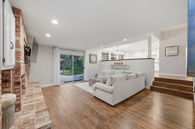 5833 Mareta Ln, Loomis, CA 95650