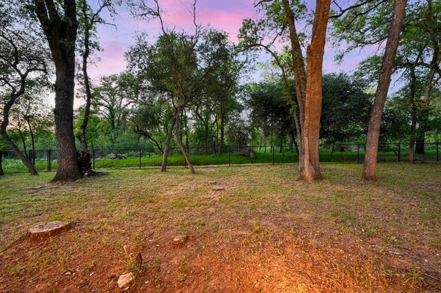 5833 Mareta Ln, Loomis, CA 95650