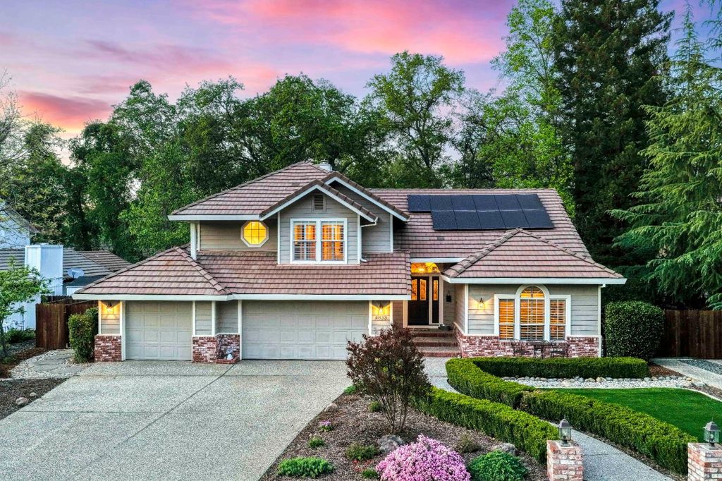 5833 Mareta Ln, Loomis, CA 95650