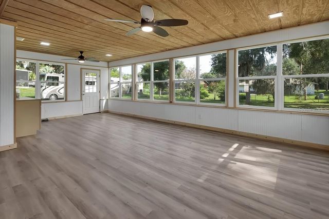 235 W RETTA STREET, De Leon Springs, FL 32130