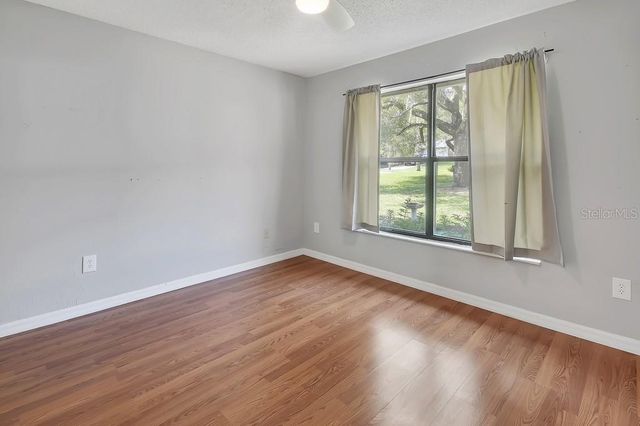 235 W RETTA STREET, De Leon Springs, FL 32130