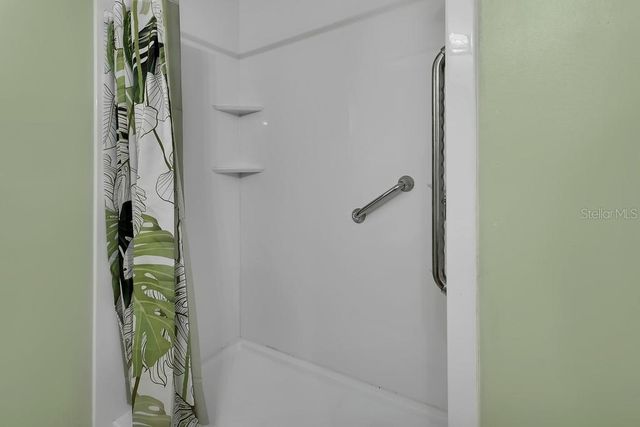 235 W RETTA STREET, De Leon Springs, FL 32130