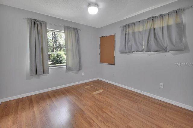 235 W RETTA STREET, De Leon Springs, FL 32130