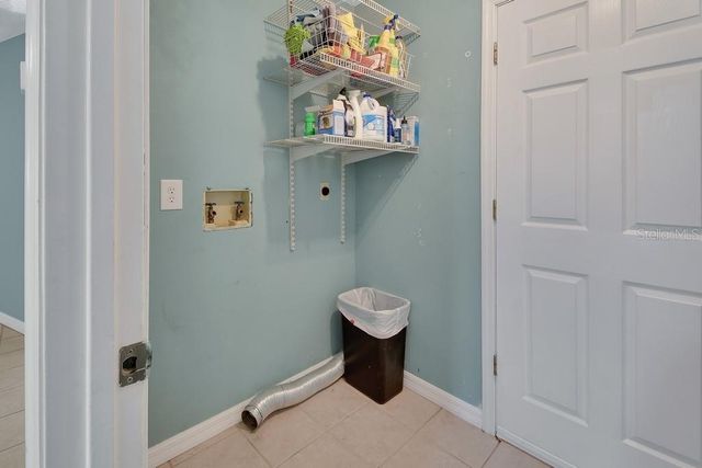235 W RETTA STREET, De Leon Springs, FL 32130