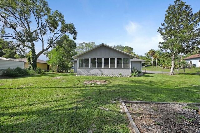 235 W RETTA STREET, De Leon Springs, FL 32130